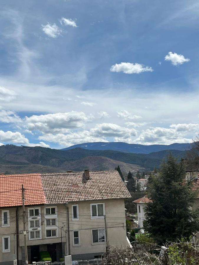 Апартамент Ренета Apartment Reneta Velingrad Esterno foto